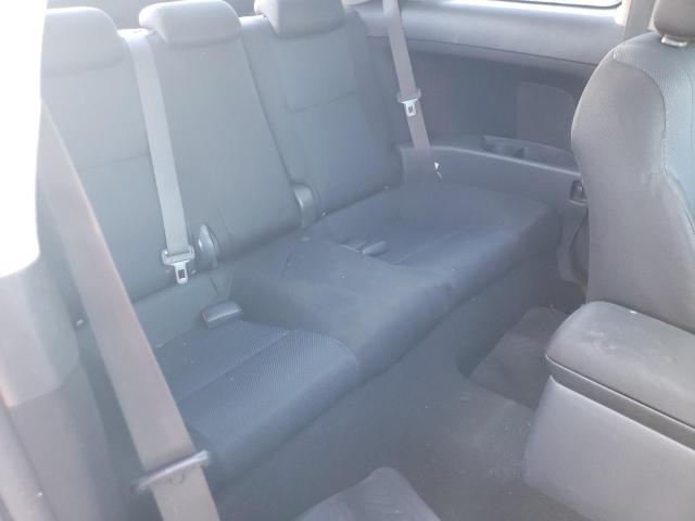 Photo 6 from auction – 2006 TOYOTA SCION TC with VIN JTKDE167960072233