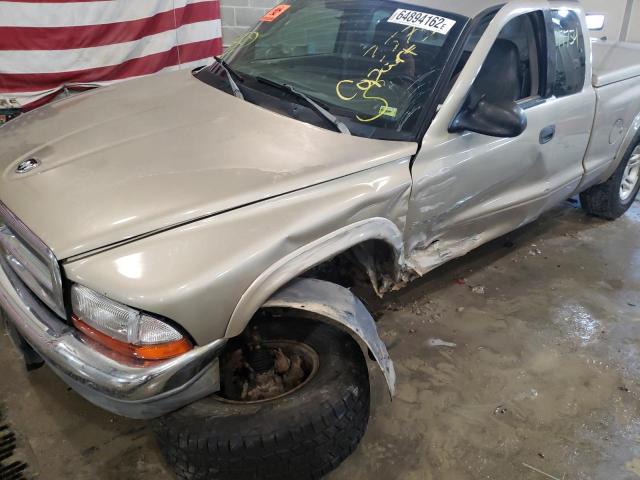 Photo 9 from auction – 2002 DODGE DAKOTA SLT with VIN 1B7GG42N82S633573