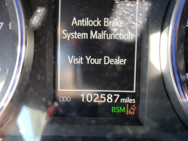 Photo 8 from auction – 2018 TOYOTA HIGHLANDER with VIN 5TDKZRFH0JS545372