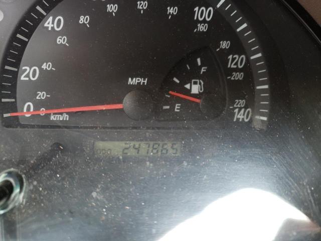 Photo 8 from auction – 2003 TOYOTA CAMRY LE with VIN JTDBF30K730141954