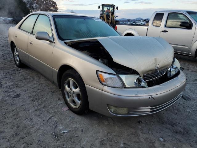 LEXUS ES 300 1999 with VIN JT8BF28G0X0168895 - Photo from auction