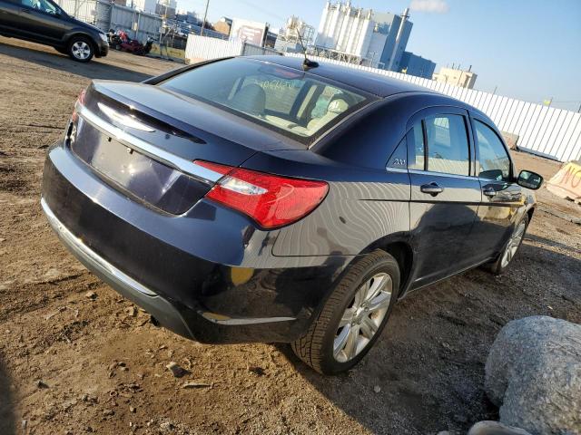 Photo 4 from auction – 2012 CHRYSLER 200 TOURIN with VIN 1C3CCBBB0CN211385