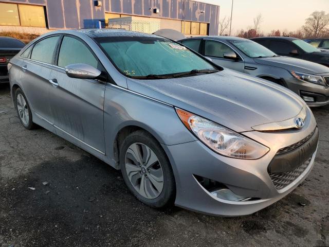 HYUNDAI SONATA HYB 2015 with VIN KMHEC4A45FA126956 - Photo from auction