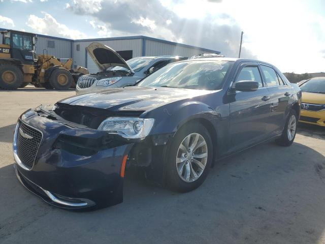 Photo 2 from auction – 2015 CHRYSLER 300 LIMITE with VIN 2C3CCAAG7FH780948