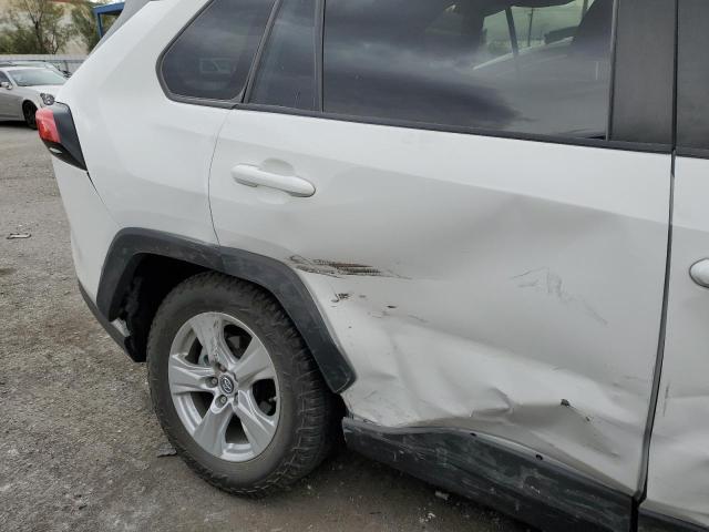 Photo 9 from auction – 2019 TOYOTA RAV4 XLE with VIN 2T3W1RFV8KW024947