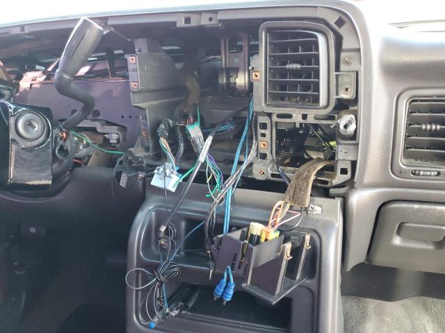 Photo 9 from auction – 2003 CHEVROLET SILVERADO with VIN 2GCEK19NX31394250