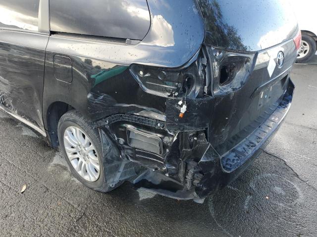 Photo 9 from auction – 2013 TOYOTA SIENNA XLE with VIN 5TDYK3DC6DS390026