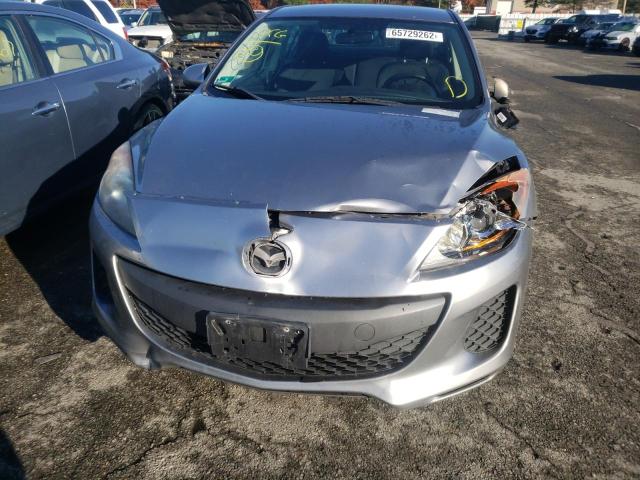 Photo 9 from auction – 2013 MAZDA 3 I with VIN JM1BL1UP8D1737900