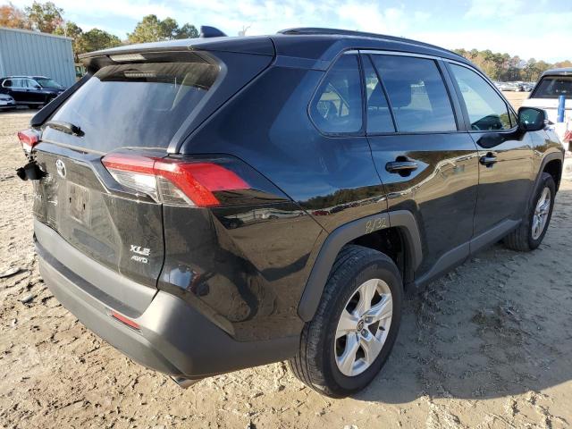 Photo 4 from auction – 2021 TOYOTA RAV4 XLE with VIN 2T3P1RFVXMC190511