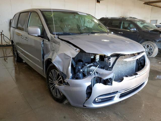 CHRYSLER TOWN & COU 2014 with VIN 2C4RC1HG6ER236753 - Photo from auction