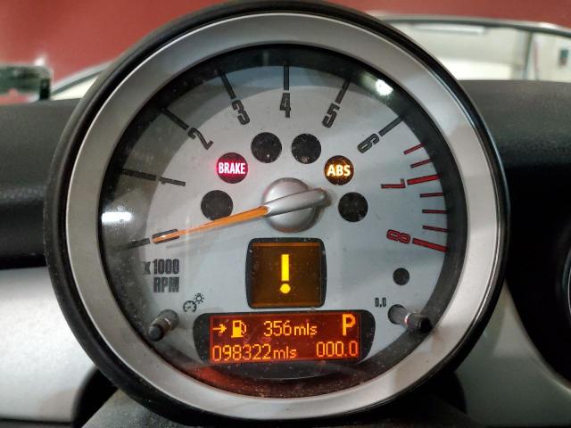 Photo 8 from auction – 2008 MINI COOPER with VIN WMWMF33538TT59410