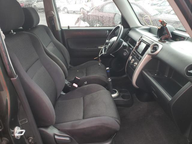 Photo 5 from auction – 2004 SCION XB with VIN JTLKT334740143232