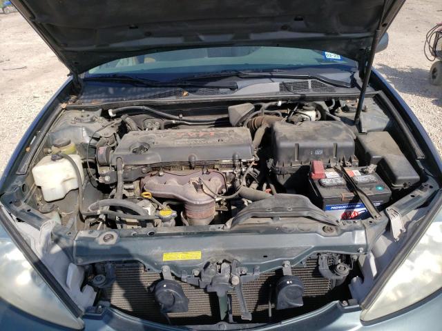 Photo 7 from auction – 2003 TOYOTA CAMRY LE with VIN 4T1BE32K53U726701