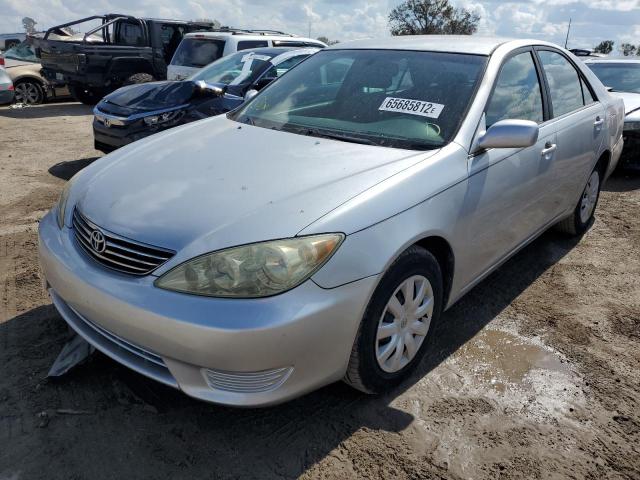Photo 2 from auction – 2005 TOYOTA CAMRY LE with VIN 4T1BE32K75U040257