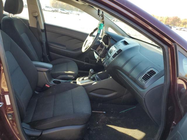 Photo 5 from auction – 2018 KIA FORTE LX with VIN 3KPFK4A77JE193778