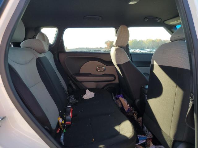 Photo 6 from auction – 2015 KIA SOUL with VIN KNDJN2A26F7221197
