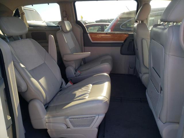 Photo 6 from auction – 2008 CHRYSLER TOWN & COU with VIN 2A8HR64X48R688419