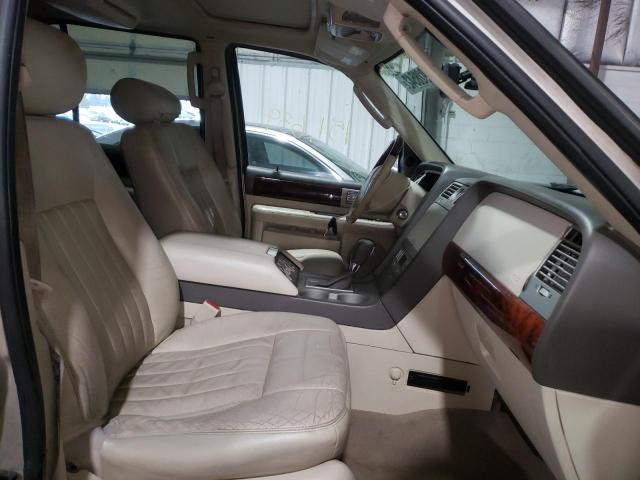 Photo 5 from auction – 2004 LINCOLN NAVIGATOR with VIN 5LMFU28R04LJ03025