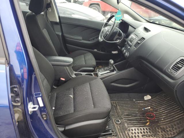 Photo 5 from auction – 2017 KIA FORTE LX with VIN 3KPFK4A79HE132135