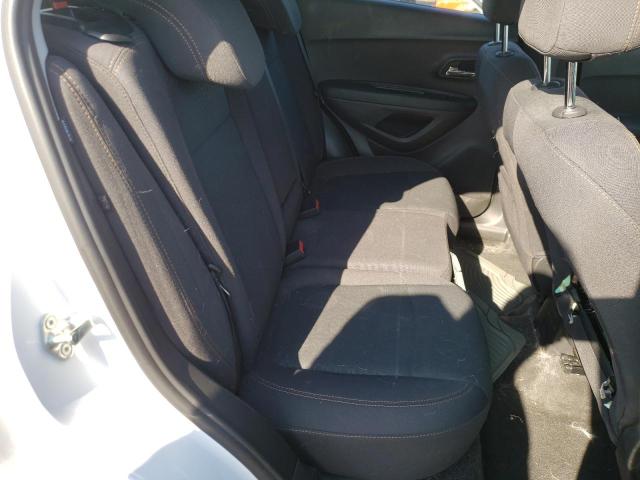 Photo 6 from auction – 2018 CHEVROLET TRAX LS with VIN 3GNCJKSB1JL319892