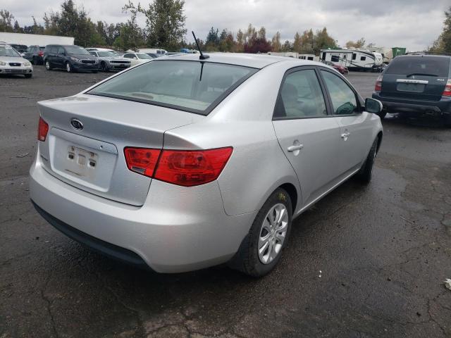 Photo 4 from auction – 2011 KIA FORTE LX with VIN KNAFT4A27B5359423