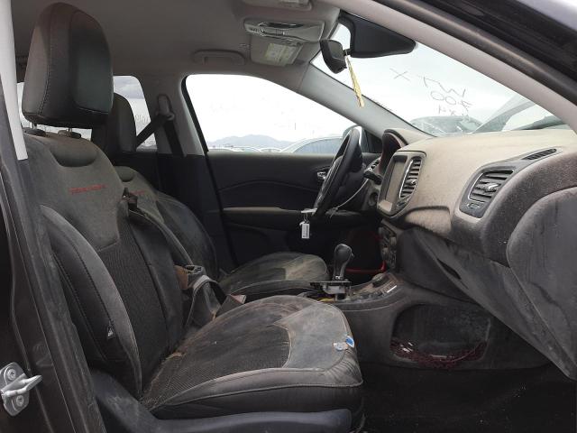 Photo 5 from auction – 2019 JEEP COMPASS TR with VIN 3C4NJDDB1KT627771