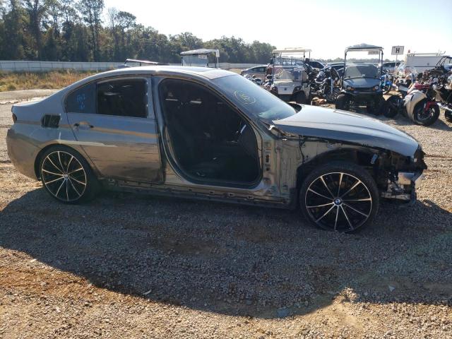 Photo 9 from auction – 2016 BMW 320 I with VIN WBA8E1G51GNT35550