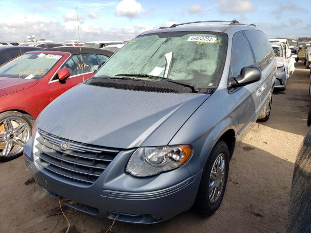 Photo 2 from auction – 2005 CHRYSLER TOWN & COU with VIN 2C8GP64L85R575170