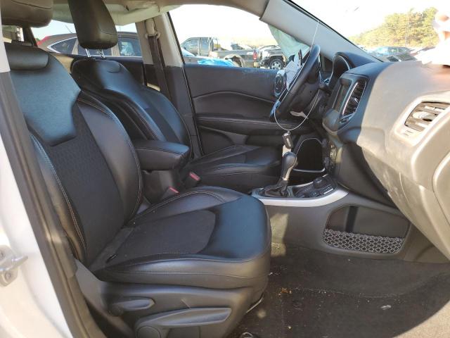 Photo 5 from auction – 2018 JEEP COMPASS LA with VIN 3C4NJDBB5JT223423
