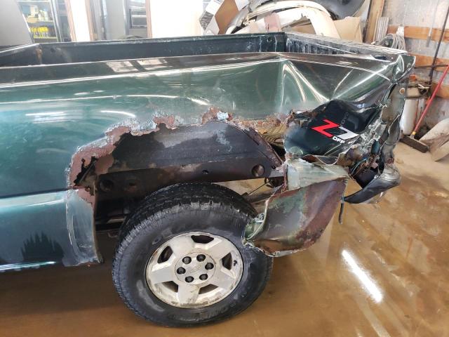 Photo 9 from auction – 2005 CHEVROLET SILVERADO with VIN 1GCEK19T25E212248