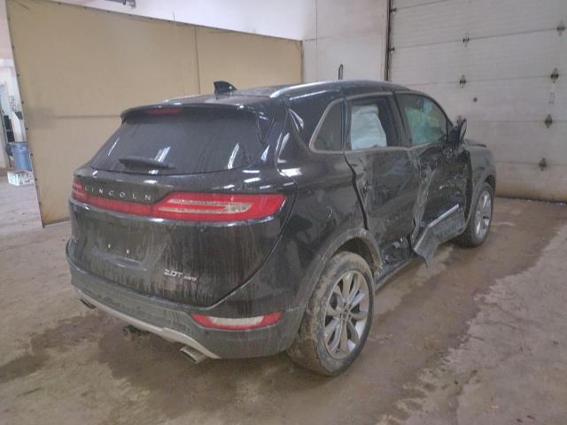 Photo 4 from auction – 2017 LINCOLN MKC SELECT with VIN 5LMCJ2D97HUL23991