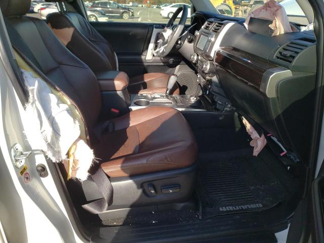 Photo 5 from auction – 2019 TOYOTA 4RUNNER SR with VIN JTEBU5JR1K5659083
