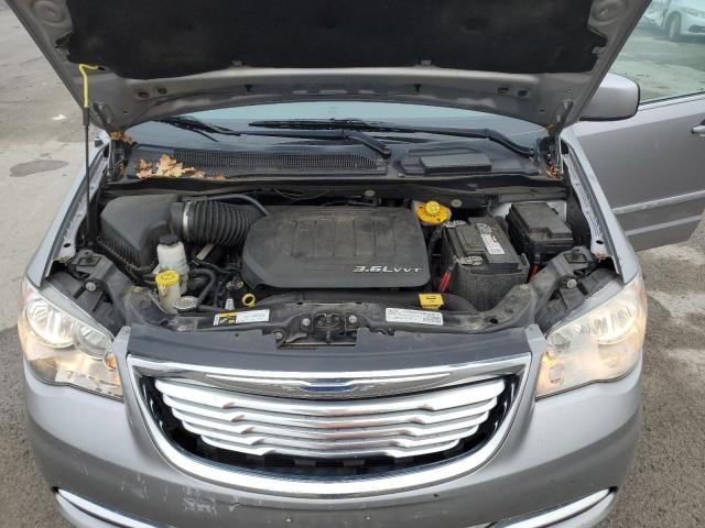 Photo 7 from auction – 2016 CHRYSLER TOWN AND C with VIN 2C4RC1BG4GR220983