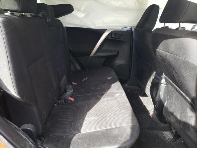 Photo 6 from auction – 2017 TOYOTA RAV4 LE with VIN JTMBFREV1HJ106110