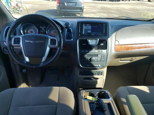 Photo 9 from auction – 2011 CHRYSLER TOWN & COU with VIN 2A4RR5DG1BR698798