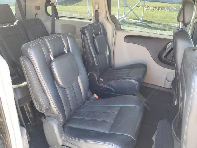 Photo 6 from auction – 2012 CHRYSLER TOWN & COU with VIN 2C4RC1BG6CR213639