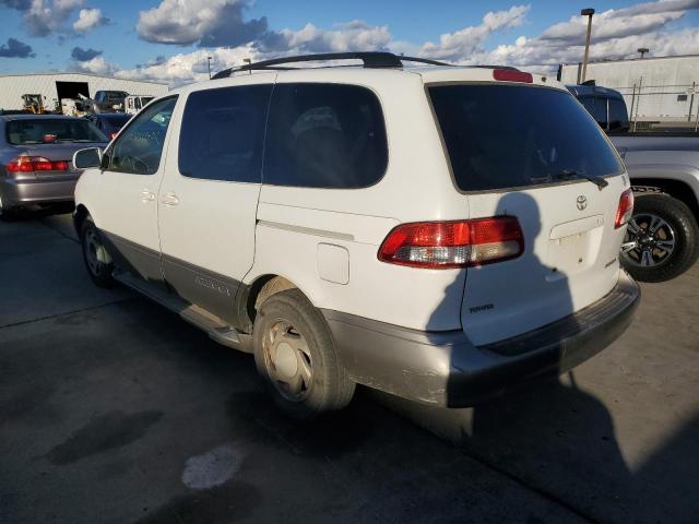 Photo 3 from auction – 2002 TOYOTA SIENNA LE with VIN 4T3ZF13C52U433555