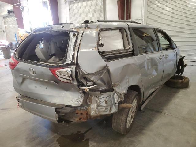 Photo 4 from auction – 2017 TOYOTA SIENNA LE with VIN 5TDJZ3DC5HS148170