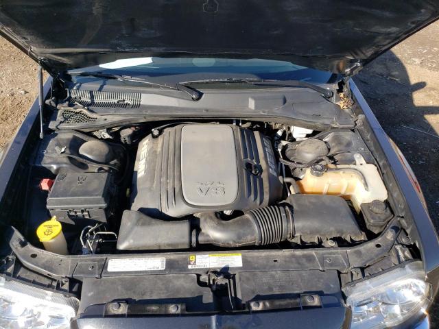 Photo 7 from auction – 2010 CHRYSLER 300C with VIN 2C3CK6CT2AH129133