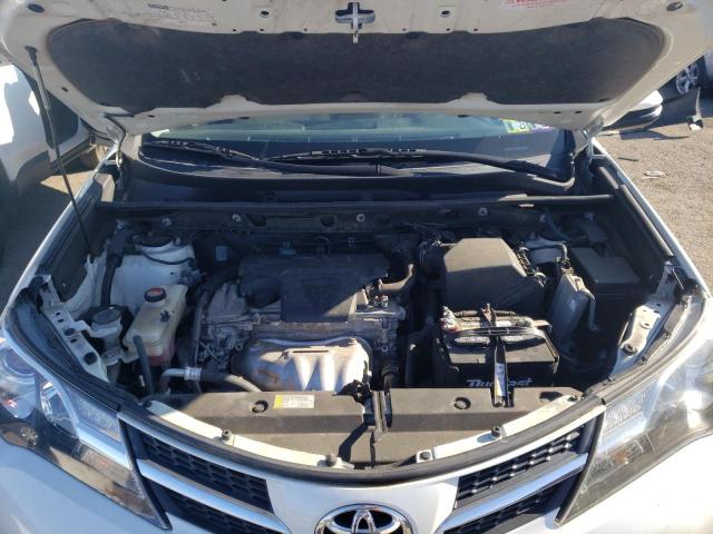 Photo 7 from auction – 2015 TOYOTA RAV 4 with VIN JTMDFREV4FD162059