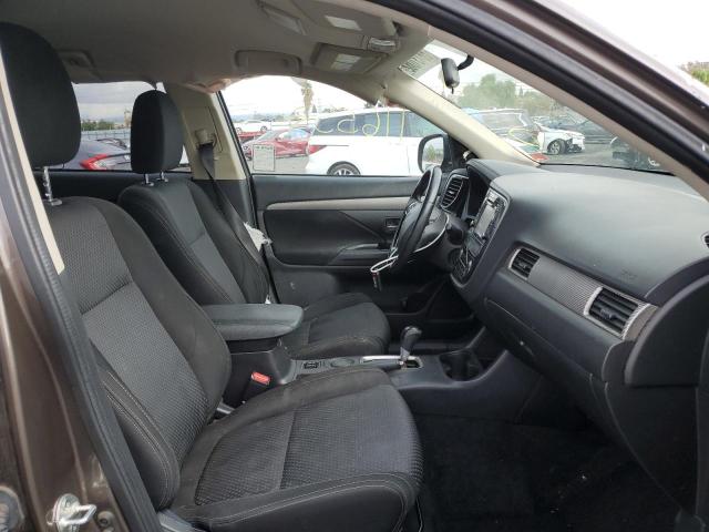 Photo 5 from auction – 2016 MITSUBISHI OUTLANDER with VIN JA4AD3A3XGZ052349