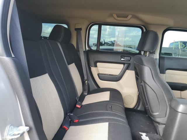 Photo 6 from auction – 2008 HUMMER H3 with VIN 5GTEN13E488114075