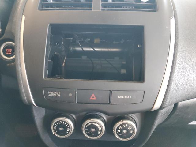 Photo 9 from auction – 2011 MITSUBISHI OUTLANDER with VIN JA4AP4AU1BZ014281
