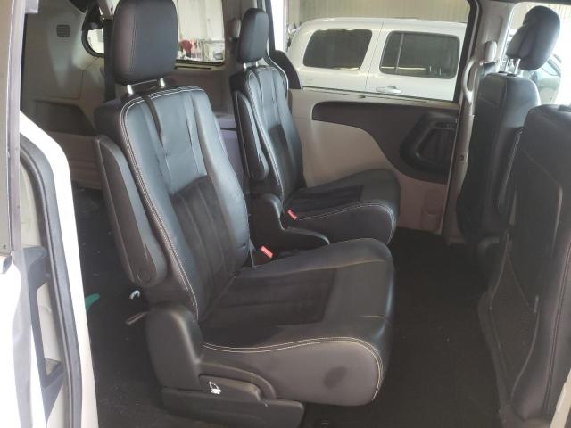 Photo 6 from auction – 2017 DODGE GRAND CARA with VIN 2C4RDGCG5HR726399