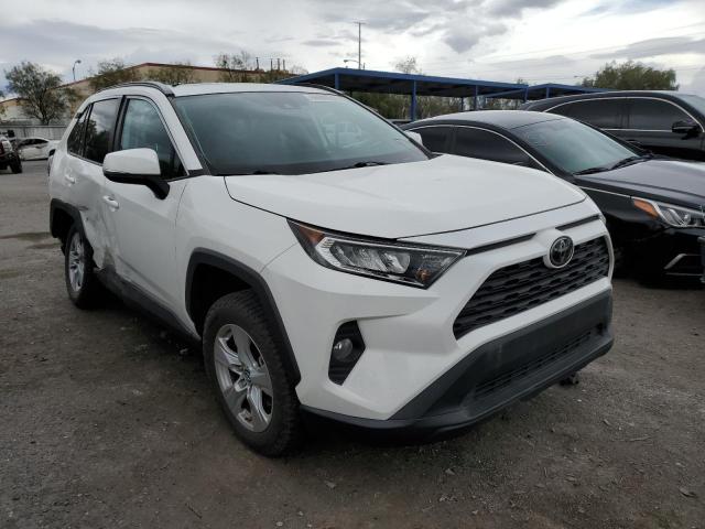 TOYOTA RAV4 XLE 2019 with VIN 2T3W1RFV8KW024947 - Photo from auction