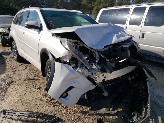 TOYOTA HIGHLANDER 2018 with VIN 5TDJZRFHXJS557623 - Photo from auction
