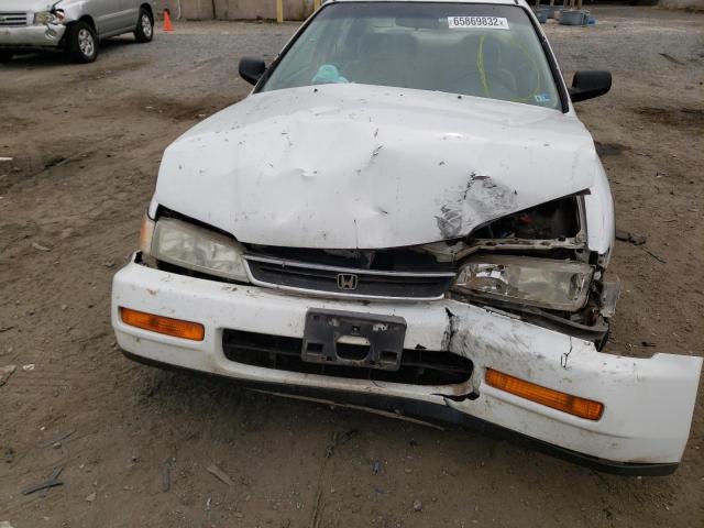 Photo 9 from auction – 1996 HONDA ACCORD with VIN 1HGCD5627TA063359