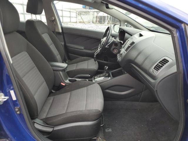 Photo 5 from auction – 2017 KIA FORTE LX with VIN 3KPFL4A70HE043678