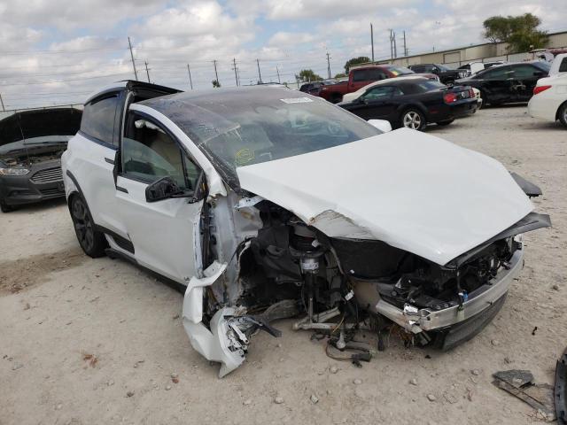 TESLA MODEL X 2022 with VIN 7SAXCAE53NF358656 - Photo from auction