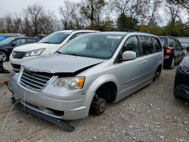 Photo 2 from auction – 2010 CHRYSLER TOWN & COU with VIN 2A4RR5D18AR155720